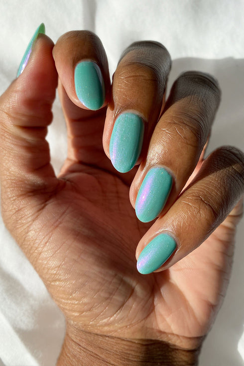 PARADISO NAGELLAK